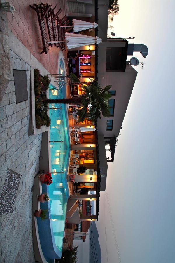 Hotel Tesoro Nikiana Dış mekan fotoğraf