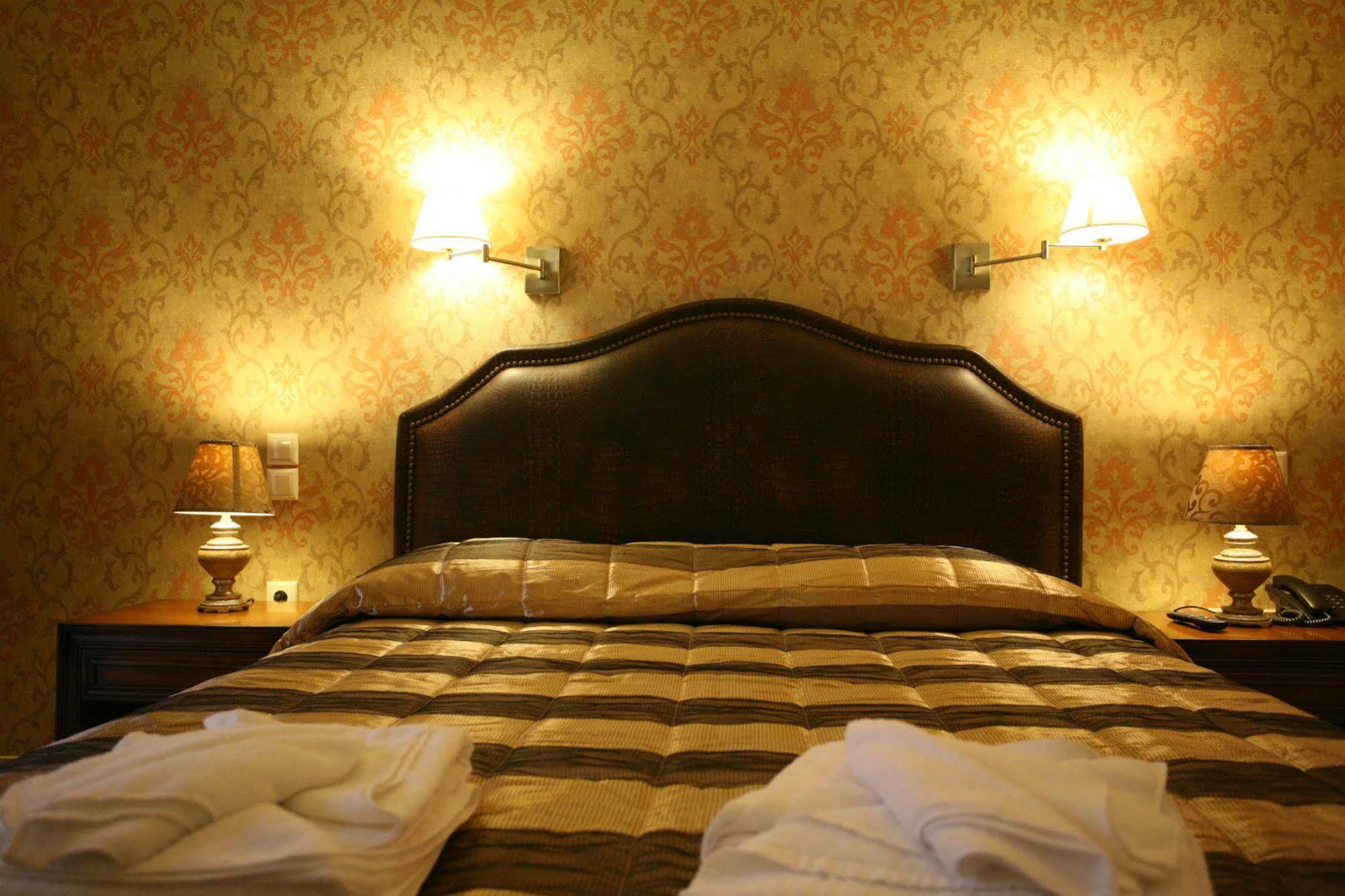 Hotel Tesoro Nikiana Dış mekan fotoğraf